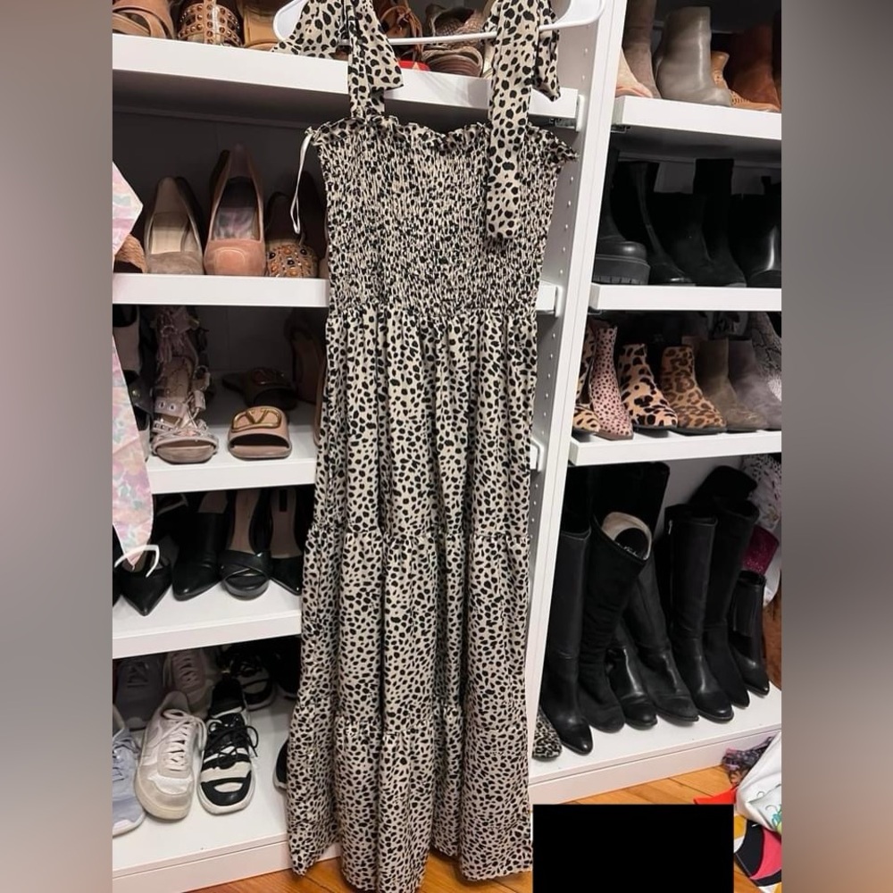 SHEIN dress - Picture 1 of 1